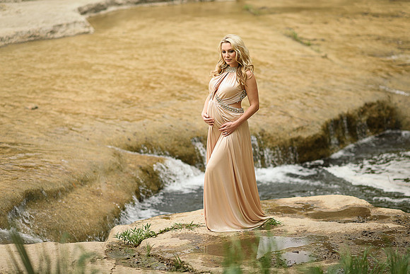 Outdoor Maternity Photography